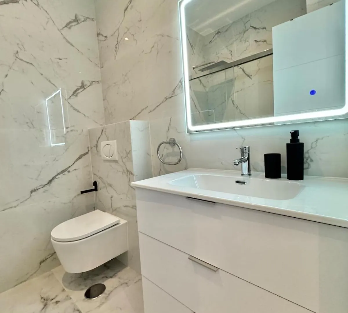 Lafrenchtouch - Centrico Estudio Con Piscinas Torremolinos Apartamento